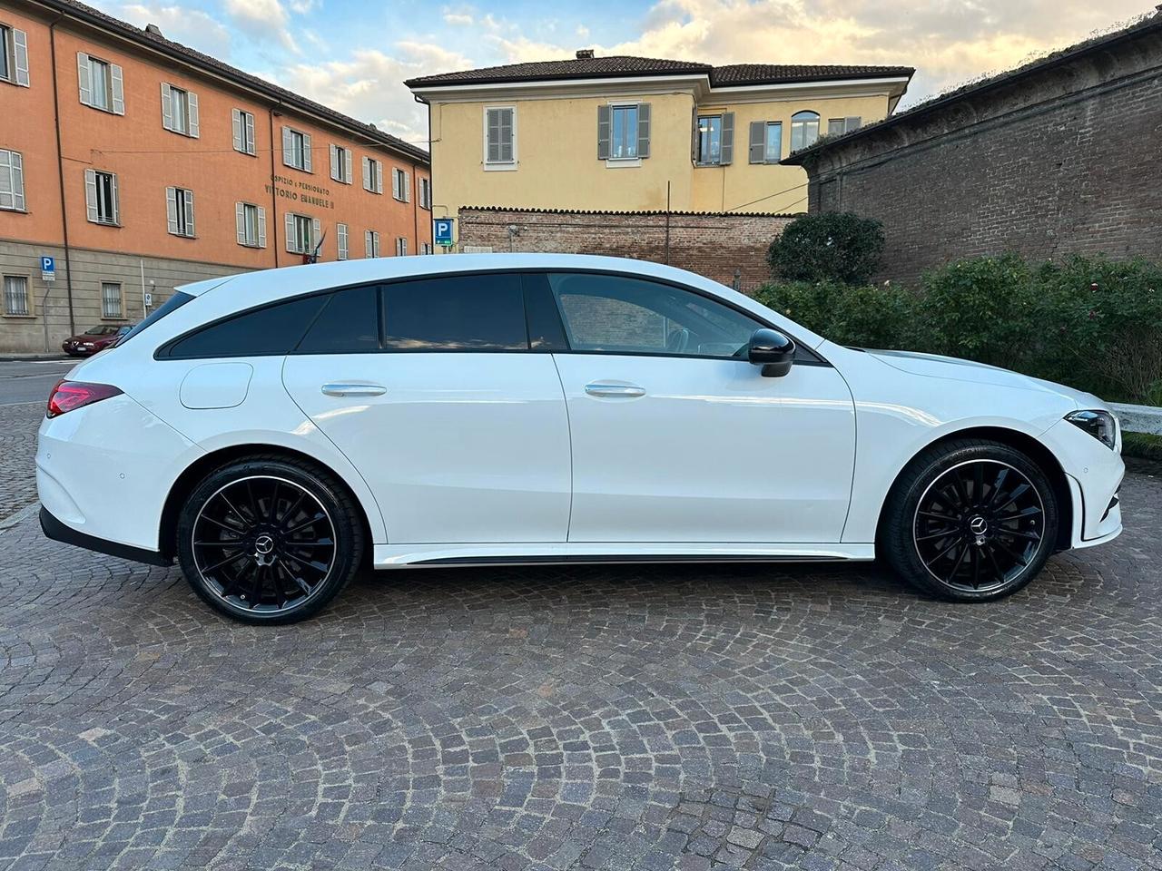 Mercedes-benz CLA 250e EQ Power Shooting Brake Premium Edition AMG