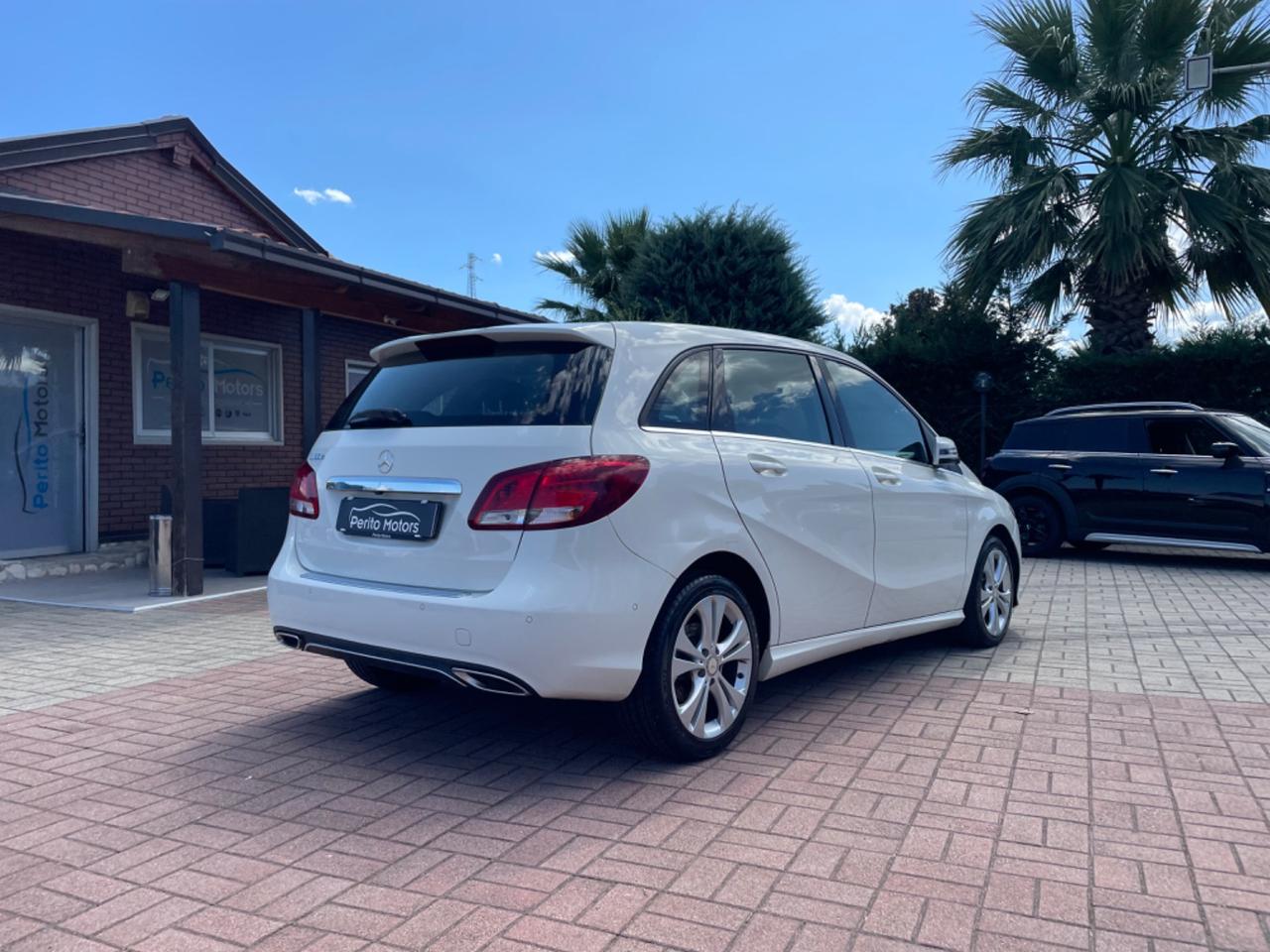Mercedes-benz B 180 d Automatic Executive
