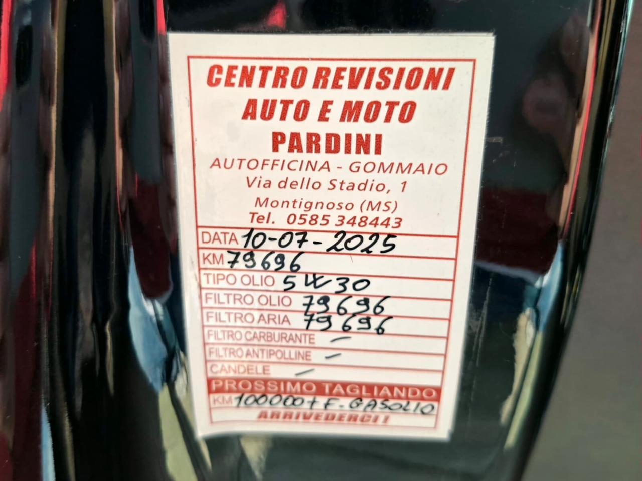 2015 Peugeot 2008 1.6 BlueHDi 100cv Black Matt