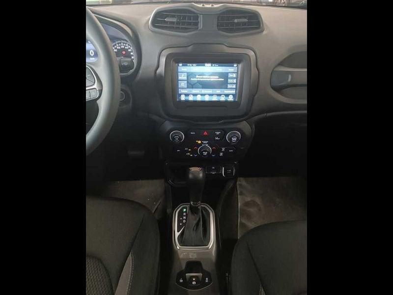 Jeep Renegade 2019 1.5 turbo t4 mhev Limited 2wd 130cv dct