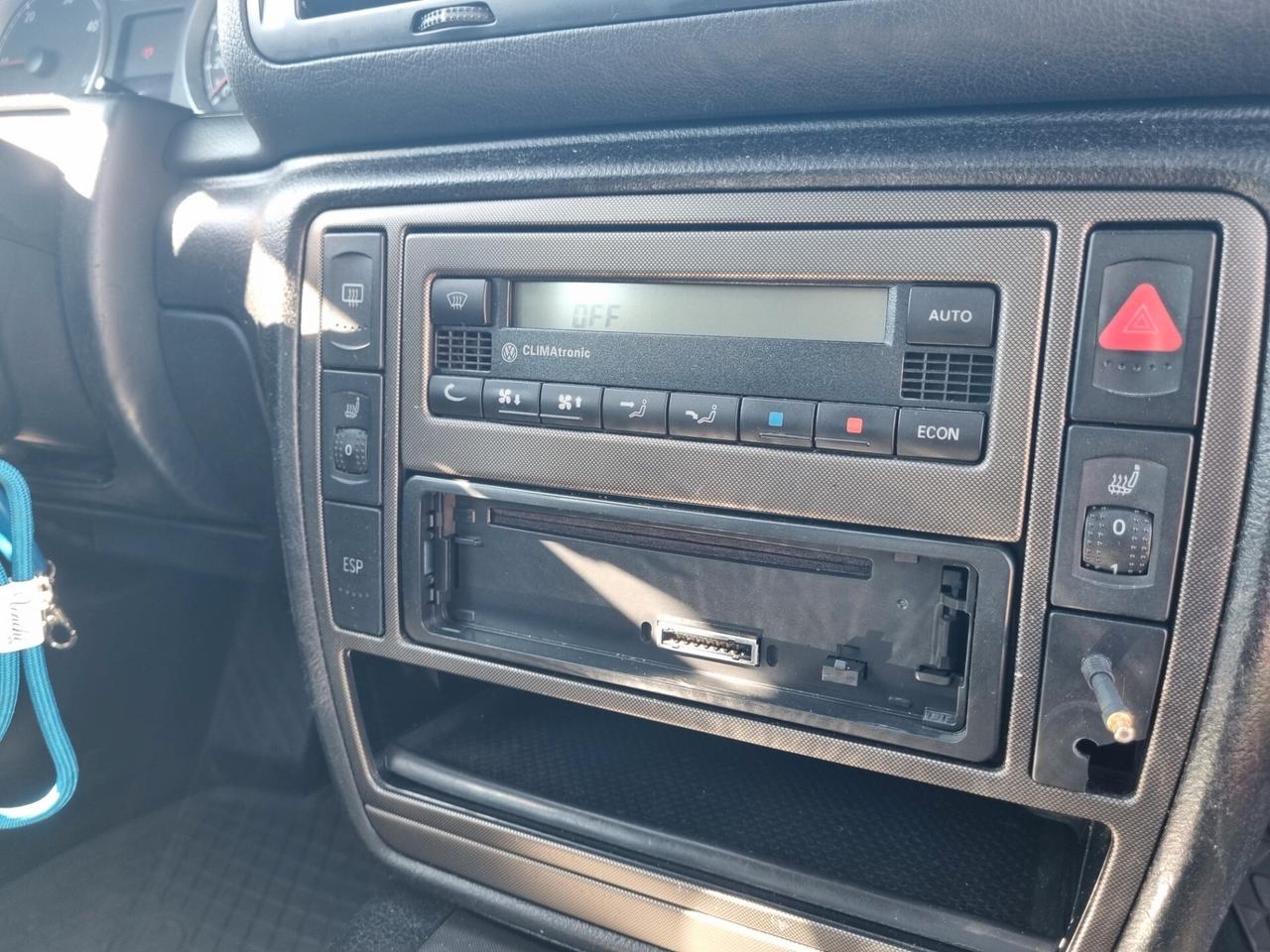 Volkswagen Passat 1.9 TDI/130CV cat Var. 4m. H.line