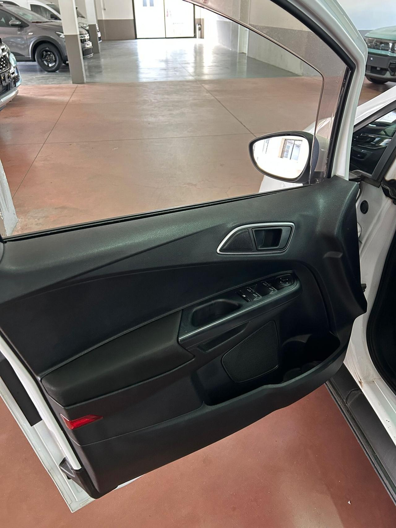 Ford B-Max 1.6 TDCi 95 CV Titanium