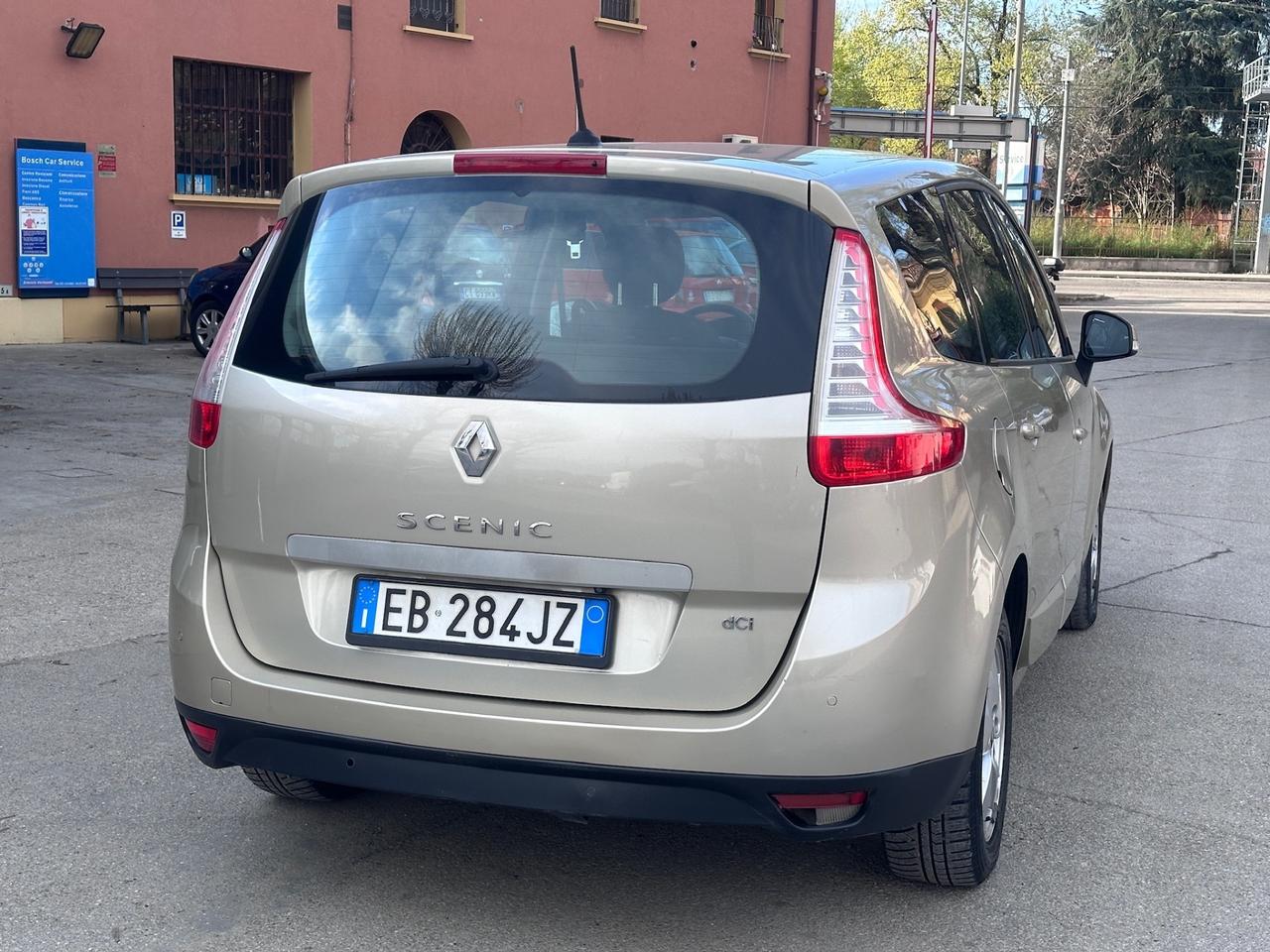Renault Scénic 1.5 dCi 110CV Dynamique 7 posti