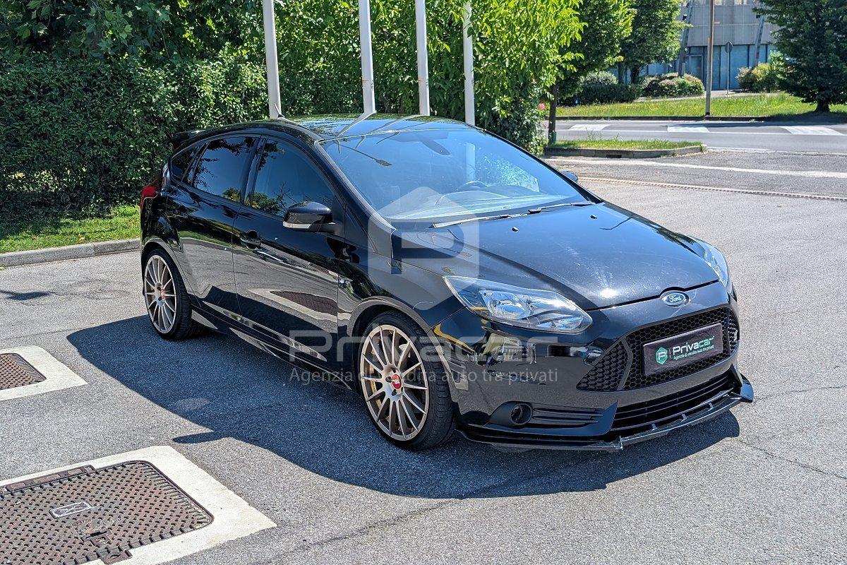 FORD Focus 2.0 EcoBoost 250 CV ST