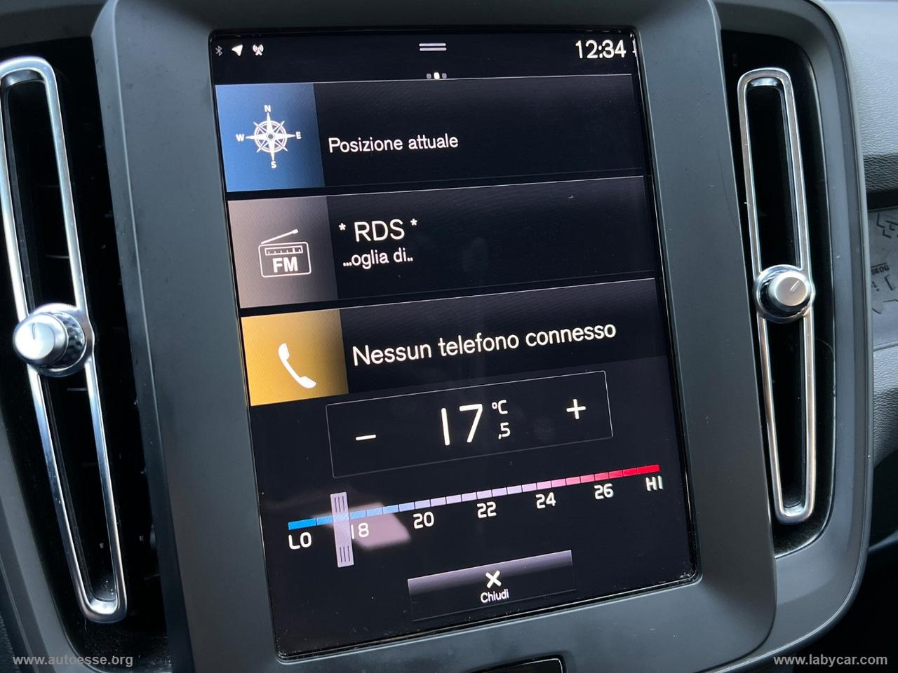 VOLVO XC40 T2 automatico Essential