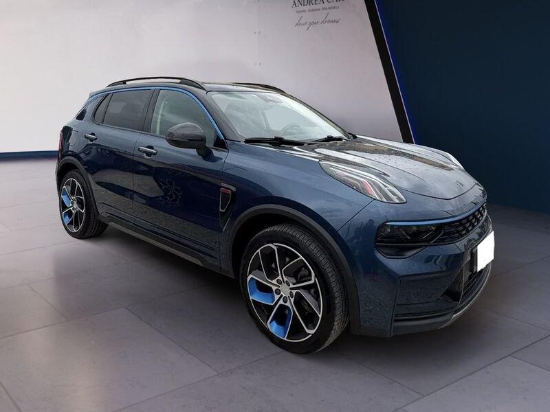 Lynk & Co 01 01 1.5 td phev auto