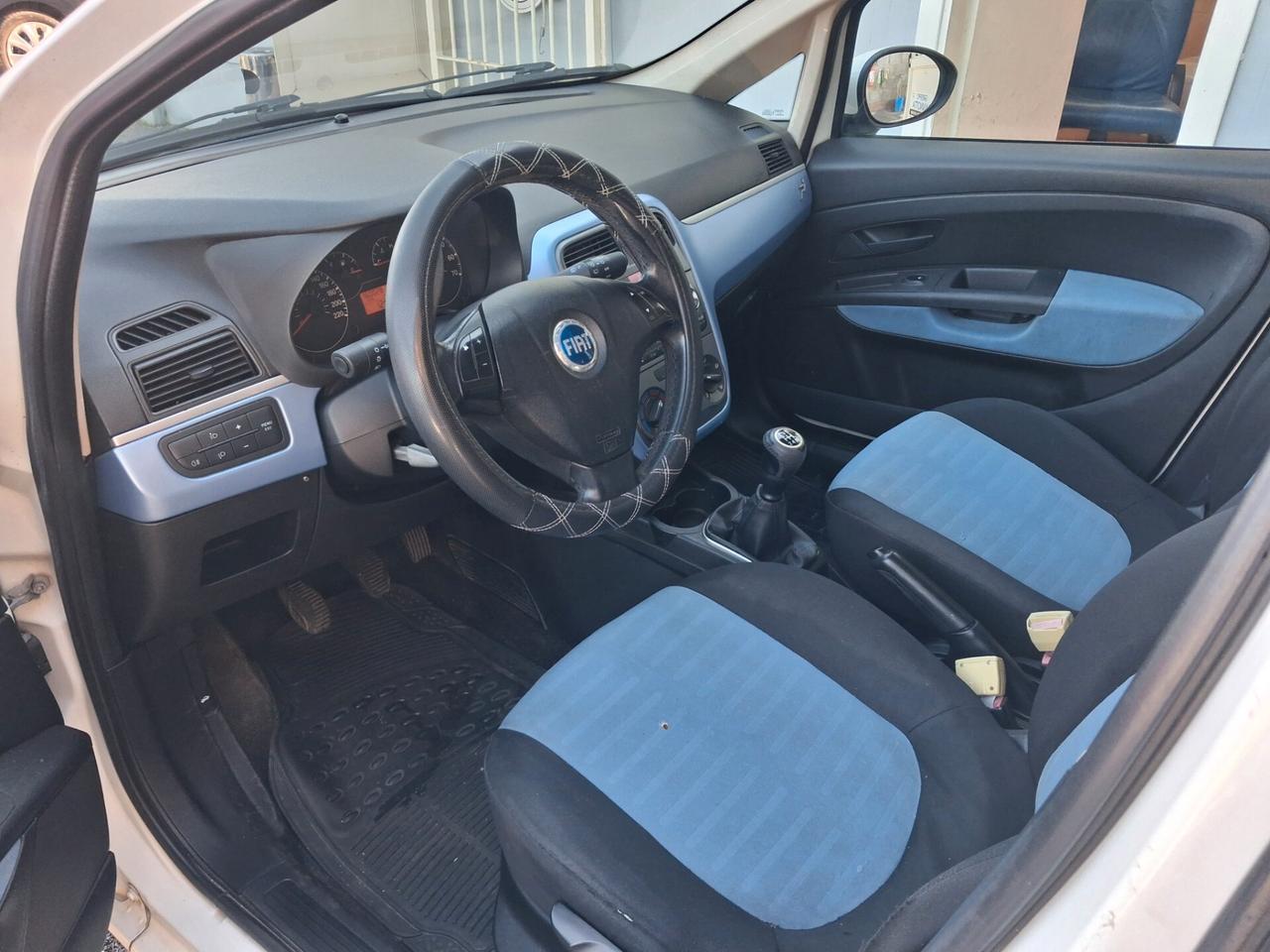 Fiat Grande Punto 1.3 MJT 75 CV 5 porte Dynamic