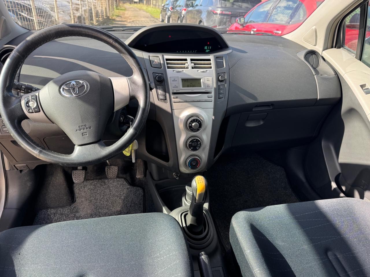 Toyota Yaris 1.4 D-4D 5 porte Sol NEOPATENTATI