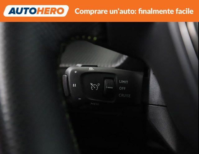 PEUGEOT 2008 PureTech 130 S&S GT Pack