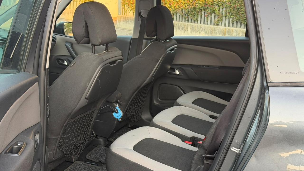Citroen Grand C4 Picasso 1.6 e-HDi 115 Seduction