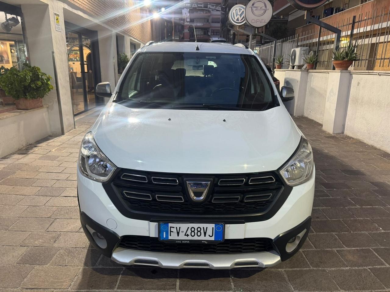 DACIA Lodgy Stepway 1.5 Blue dCi 8V 115CV 7 Posti