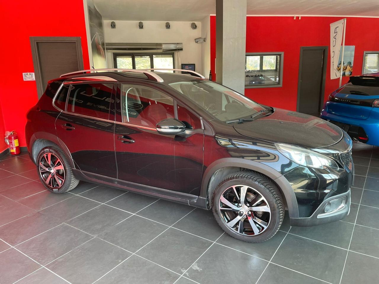 PEUGEOT 2008 1.6HDI ALLURE *NAVI-KAMERA*