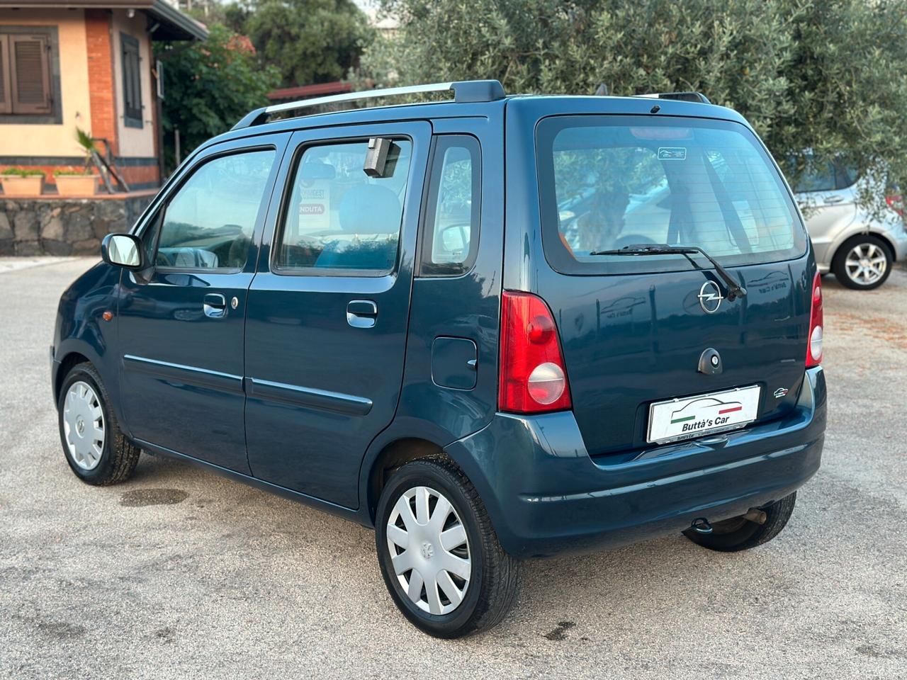 Opel Agila 1.2 16V Comfort