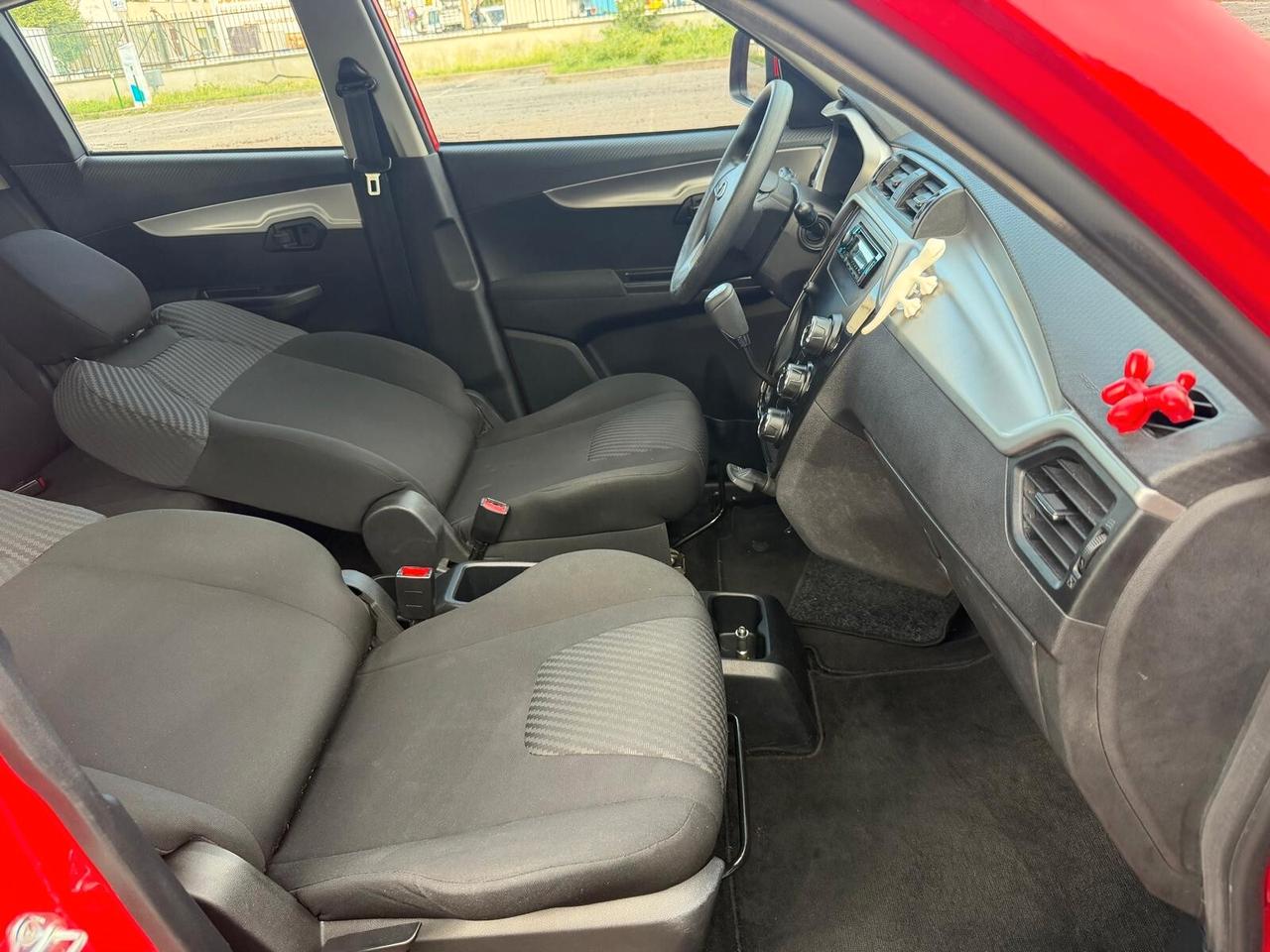 Mahindra KUV100 1.2 VVT K8