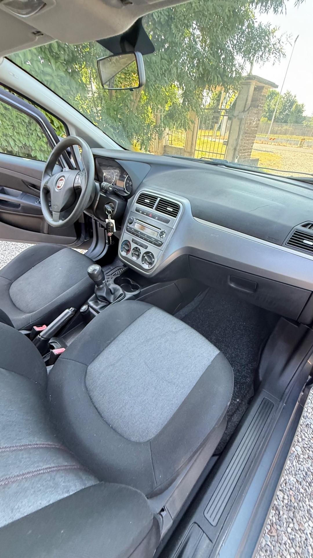 Fiat Punto 1.3 MJT II 75 CV 3 porte Lounge