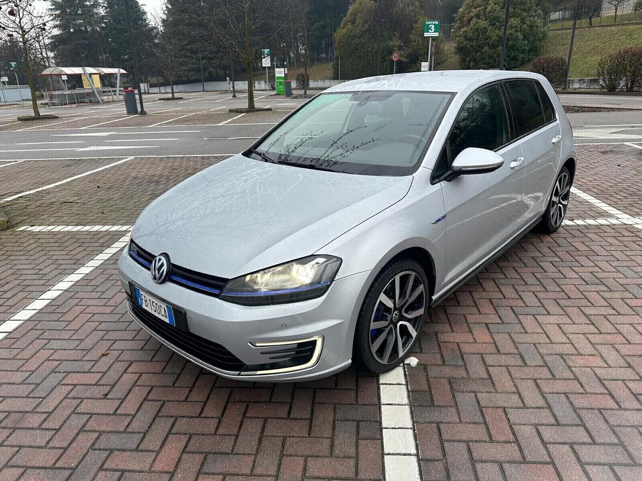 Volkswagen Golf GTE 1.4 TSI DSG 5p. Plug-In-Hybrid