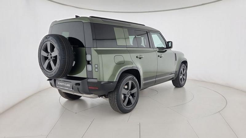 Land Rover Defender 110 3.0D I6 200 CV AWD Auto X-Dynamic SE