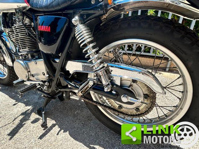 YAMAHA SR 400 SCRAMBLER