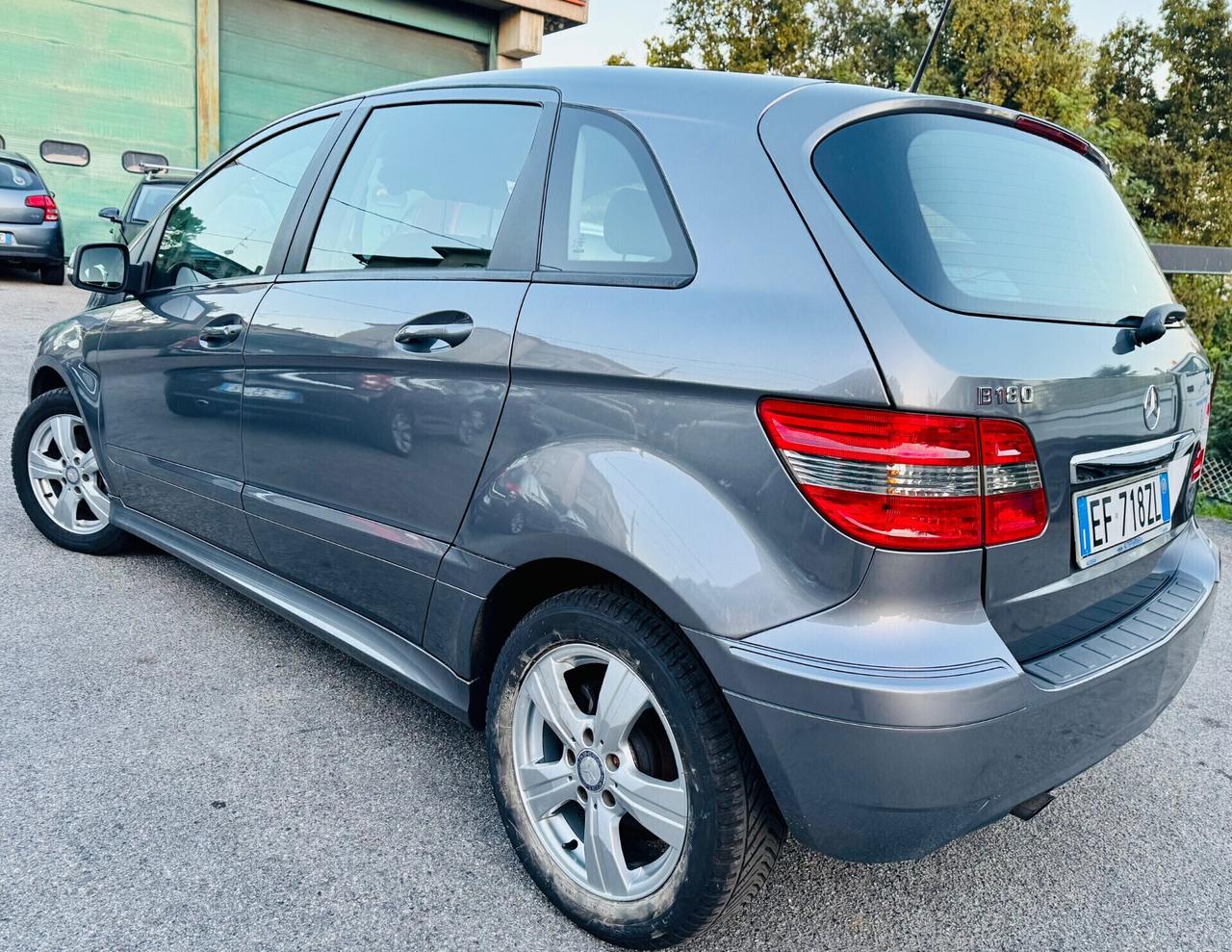 Mercedes-benz B 180 CDI Premium Ok Neopatentati