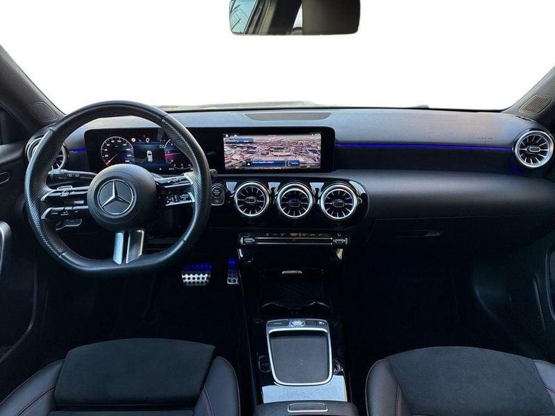 Mercedes-Benz Classe A A 180 d AMG Line Advanced Plus auto
