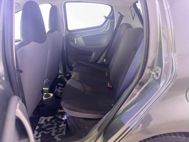 TOYOTA Aygo 1.0 12V VVT-i 5 porte Sol Red Edition