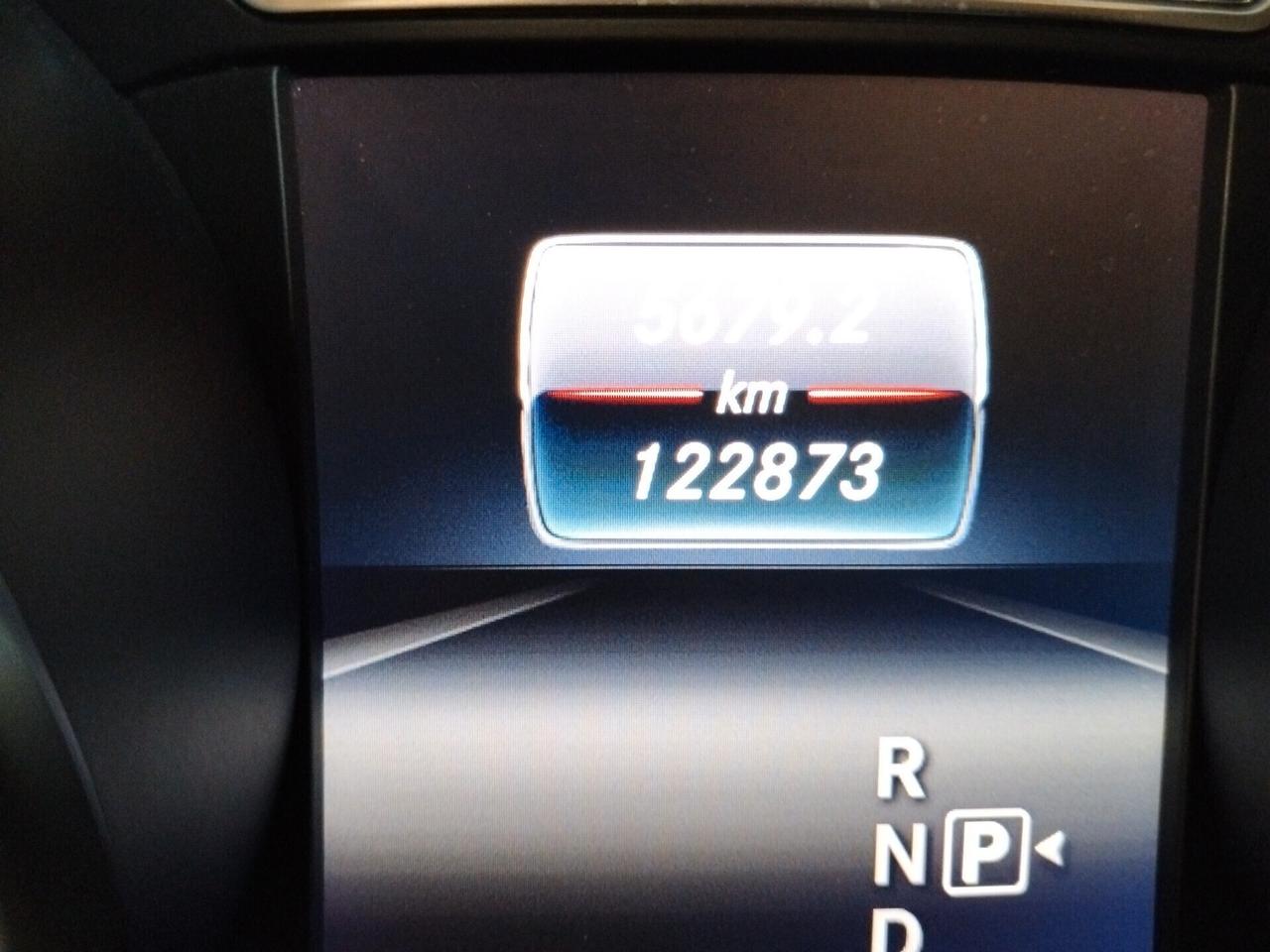 Mercedes-benz GLA 200 d Automatic Sport - NEOPATENTATI