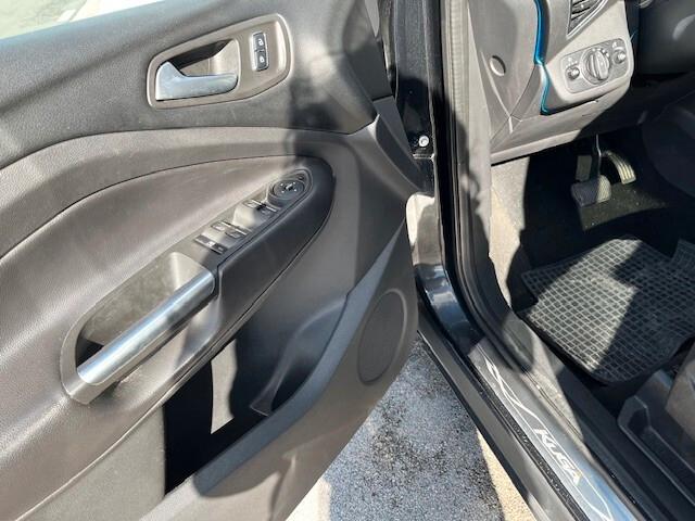 FORD KUGA TITANIUM CAMBIO AUTOMATICO