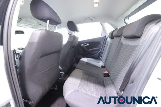 VOLKSWAGEN Polo 1.0 MPI 75CV 5PORTE BUSINESS NEOPATENTATI