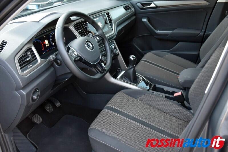 VOLKSWAGEN T-ROC 1.0 TSI 110 CV STYLE TECH PACK REARVIEW R17