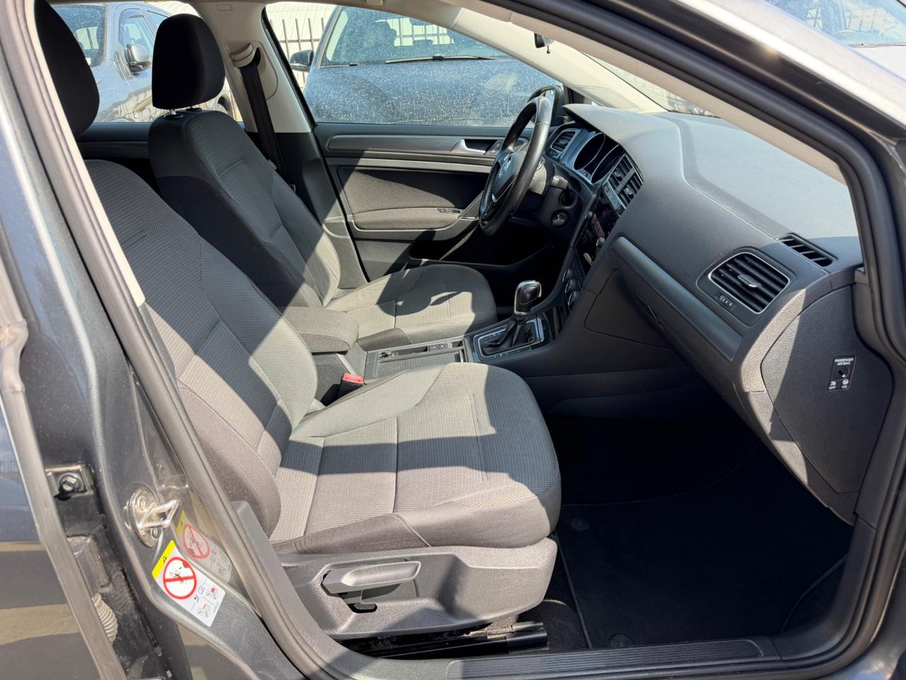Volkswagen Golf Variant 1.4 TGI DSG Business BlueMotion/121.000KM