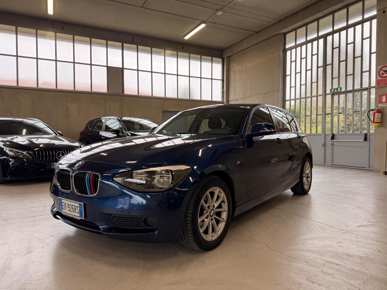 Bmw 116 116d 5p. Urban