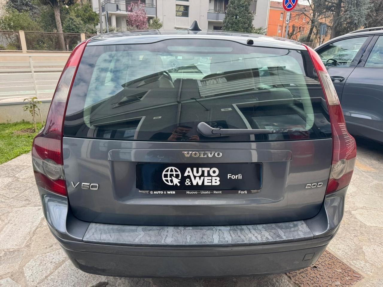 VOLVO V50 2.0 D CAT SUMMUM 136cv