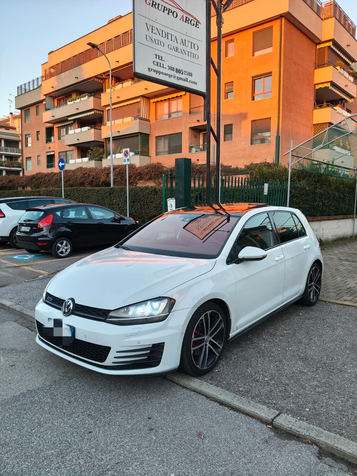 Volkswagen Golf GTD 2.0 TDI 5p. BlueMotion Technology
