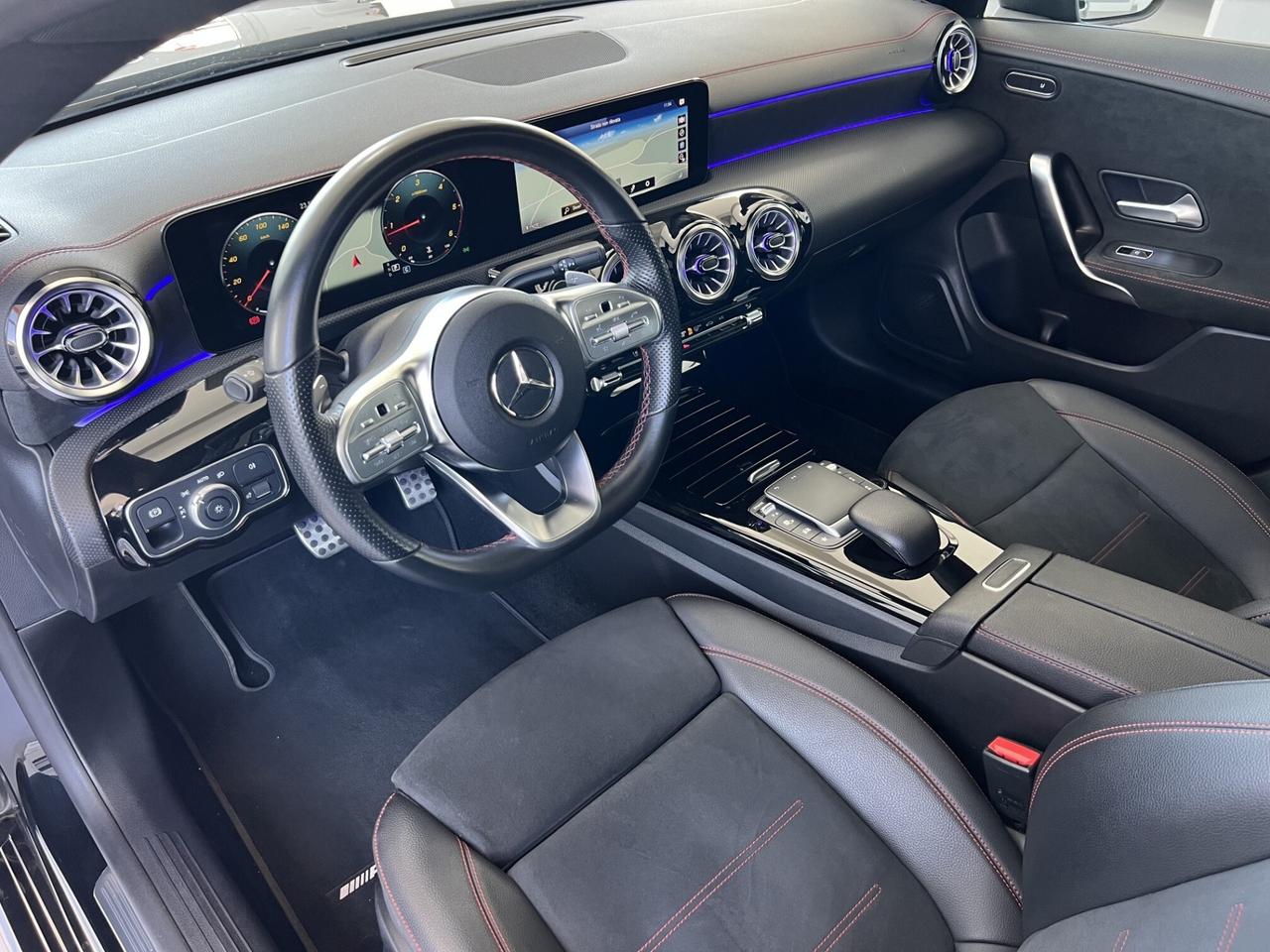 MERCEDES CLA 200d PREMIUM AMG - 2022