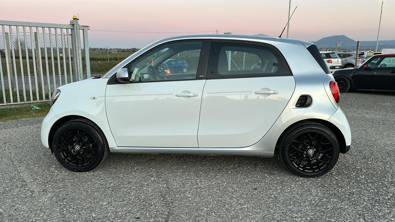 Smart ForFour 70 1.0 Prime