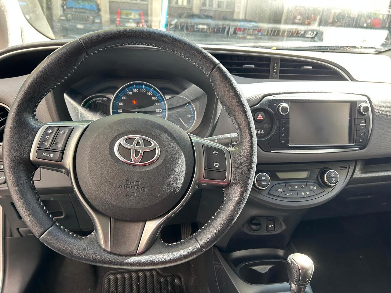 Toyota Yaris 1.5 Hybrid 5 porte Active