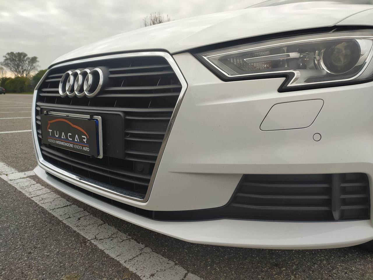 Audi A3 Business Line 2.0 35 TDI #7770