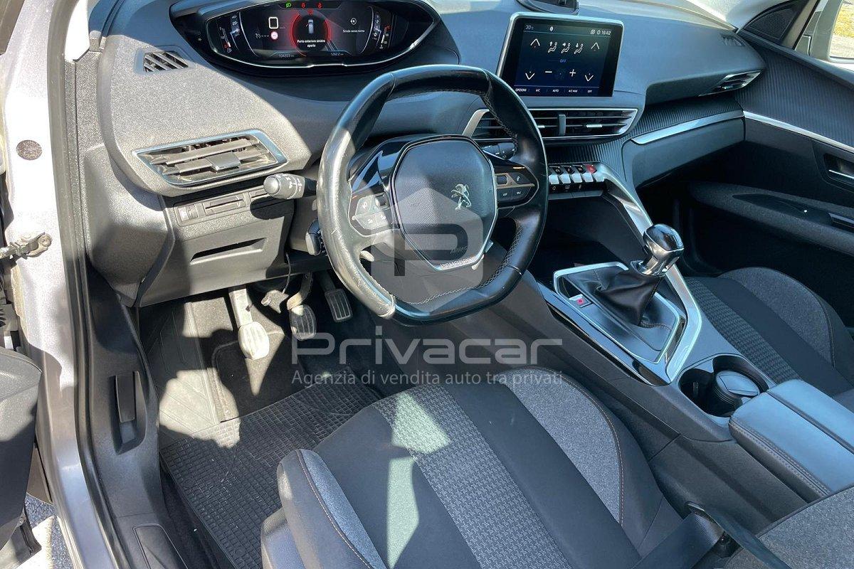 PEUGEOT 3008 BlueHDi 130 S&S Business