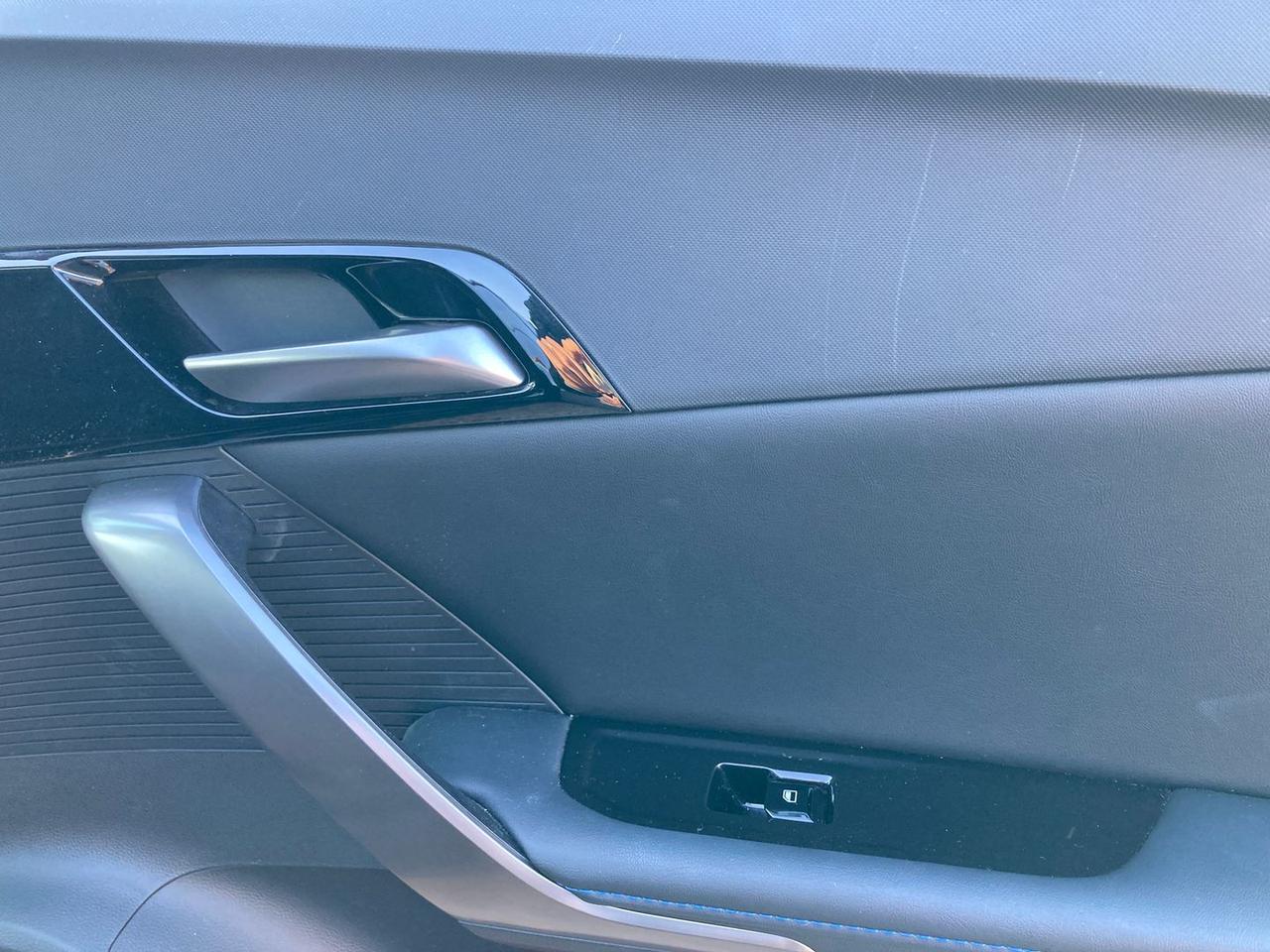 Mg MG4 4 EV Long Range 64 kWh LUXURY #8431