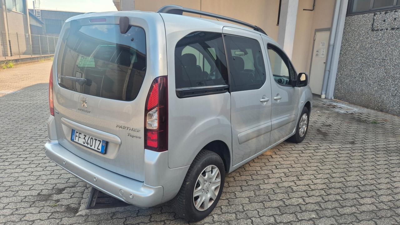 Peugeot Partner Tepee BlueHDi 100 4x4 Outdoor Endurance