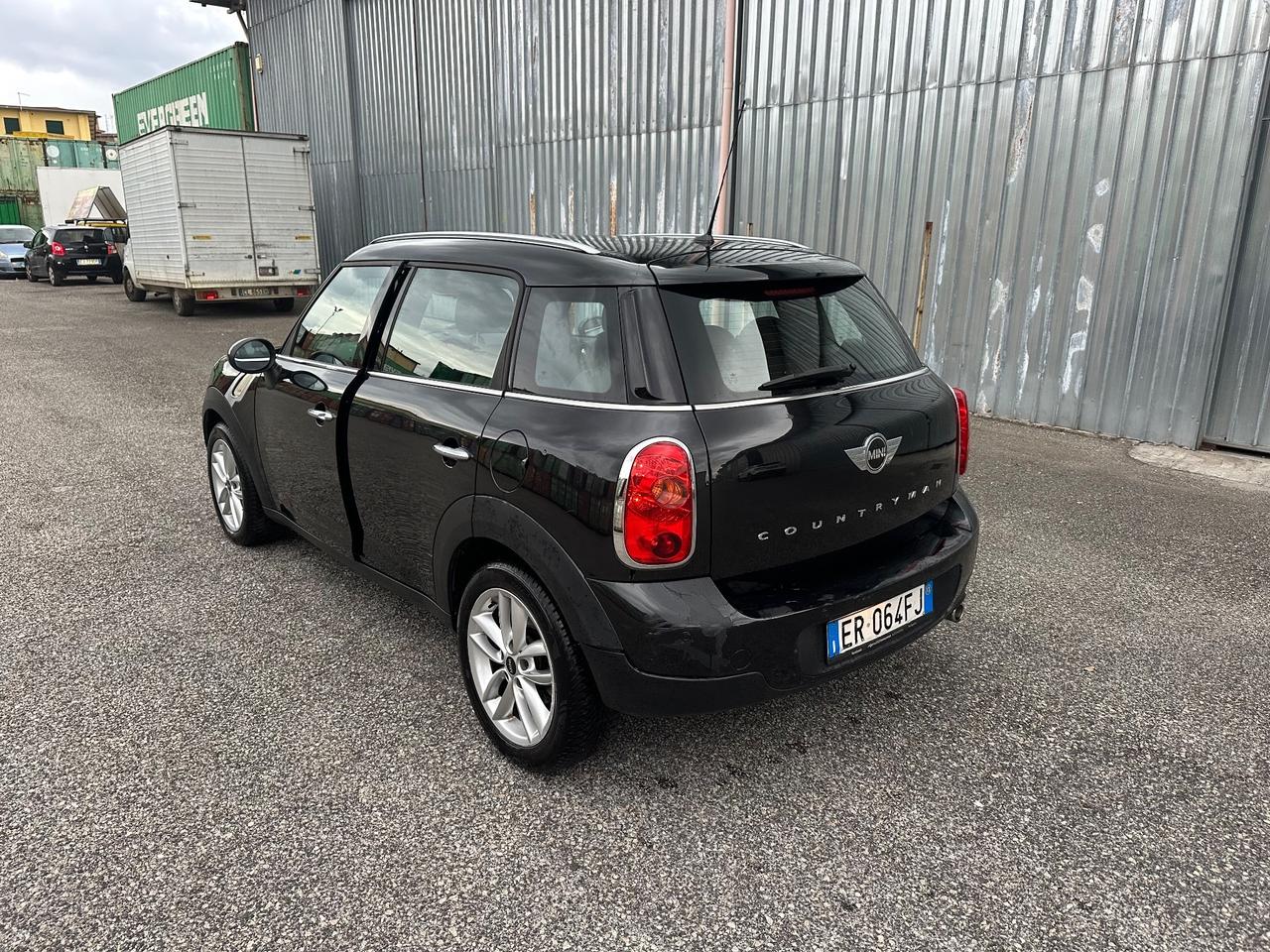 Mini Cooper Countryman 2.0 D Automatica SOLO 100.000 KM