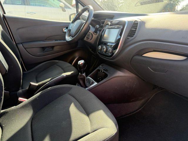 RENAULT Captur 1500 DCI SPORT EDITION 90CV NAV CAM "16 ITALIA