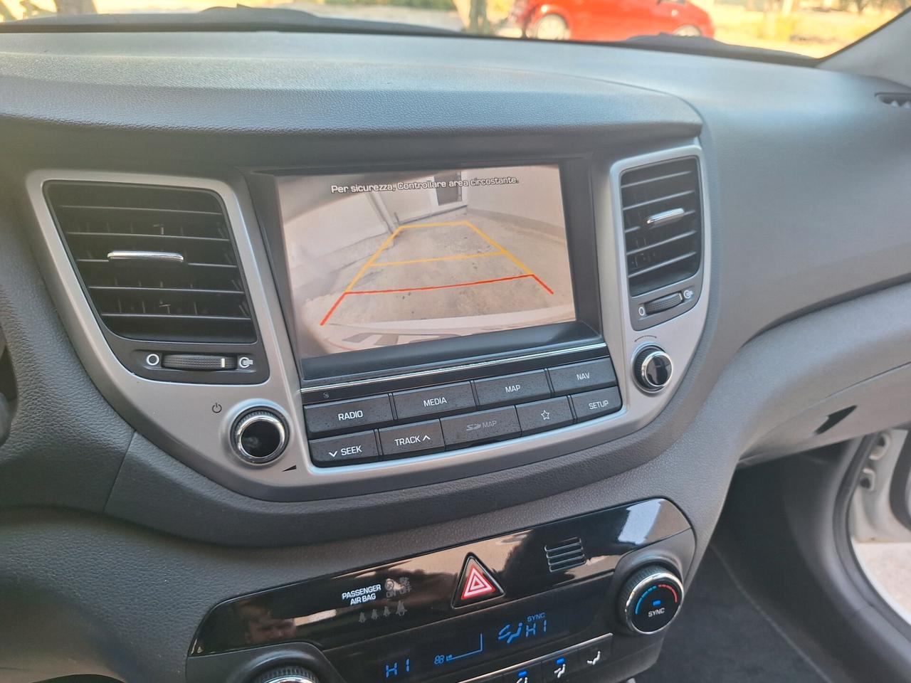 Hyundai Tucson 1.7 CRDI TETTO NAVI CAMERA 2018