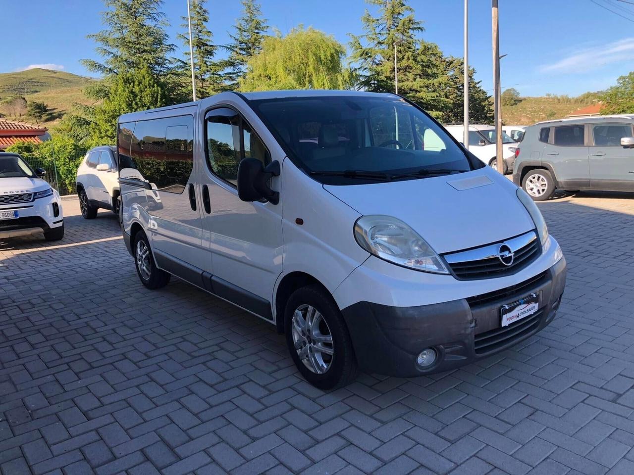 Opel Vivaro 2.0 CDTI 120CV Combi 9 posti 2013