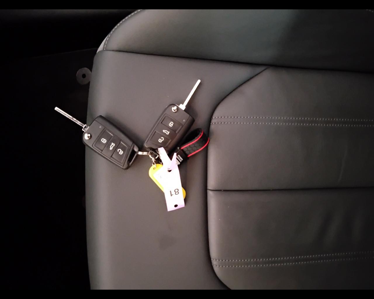 AUDI A1 II 2022 allstreet - A1 allstreet 25 1.0 tfsi Business 95cv