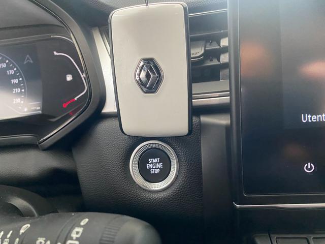 RENAULT CAPTUR 1.0 TCE 90 CV TECHNO 6 MARCE