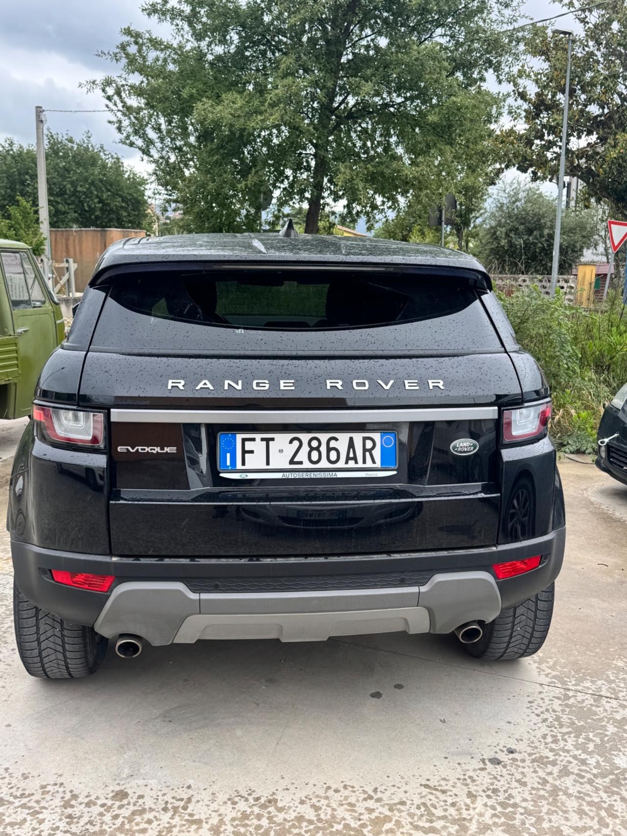 Land Rover Range Evoque 2.0 TD4 180 CV 5p. Pure