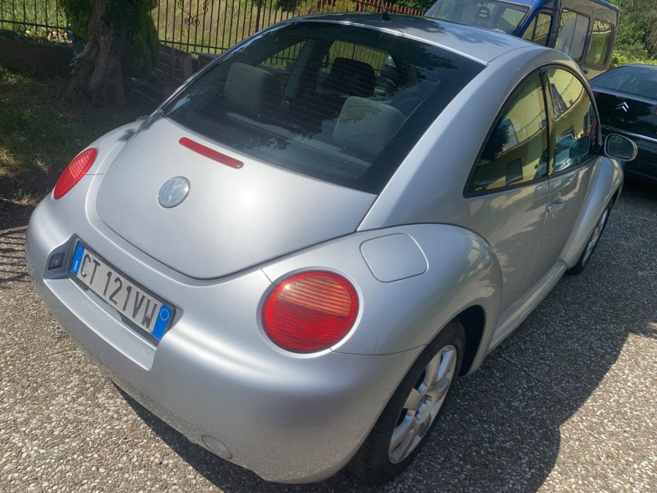 Volkswagen New Beetle 1.6 NEOPATENTATI