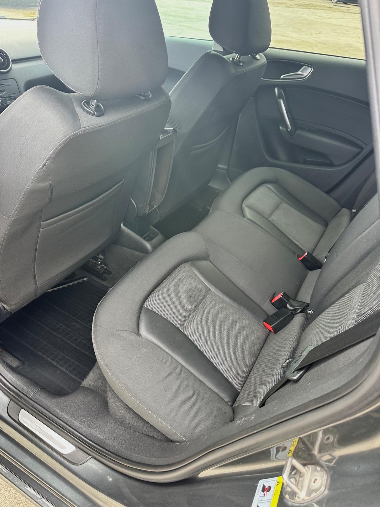 Audi A1 SPORTBACK 1.6 TDI 90 CV S Line 11/2012