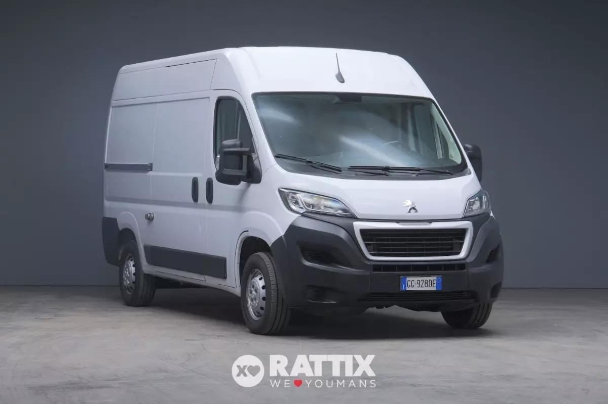 Peugeot Boxer 330 2.2 BlueHDI 140CV L2H2 Autocarro (IVA ESCLUSA)
